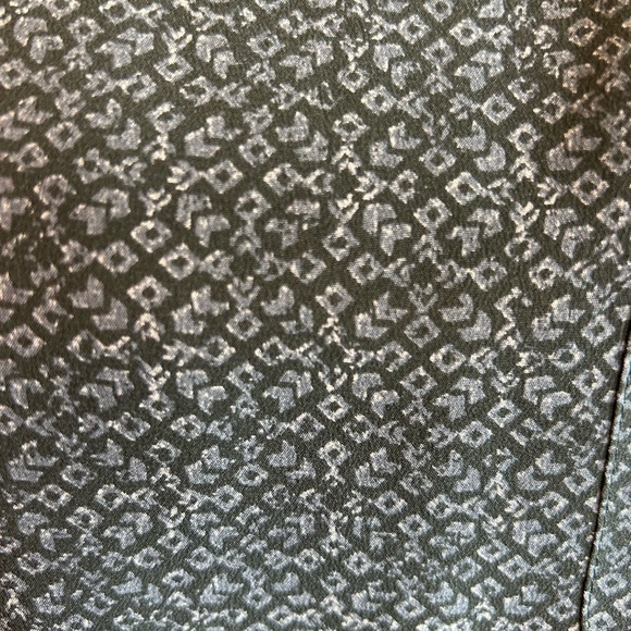 Joie Rancher Silk Short Sleeve Blouse - Picture 4 of 10